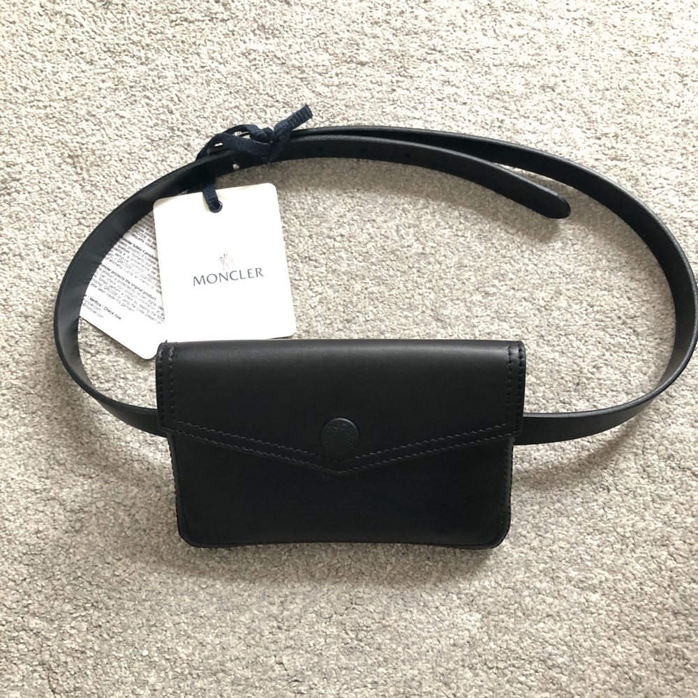 Brand new a Moncler Beltbag